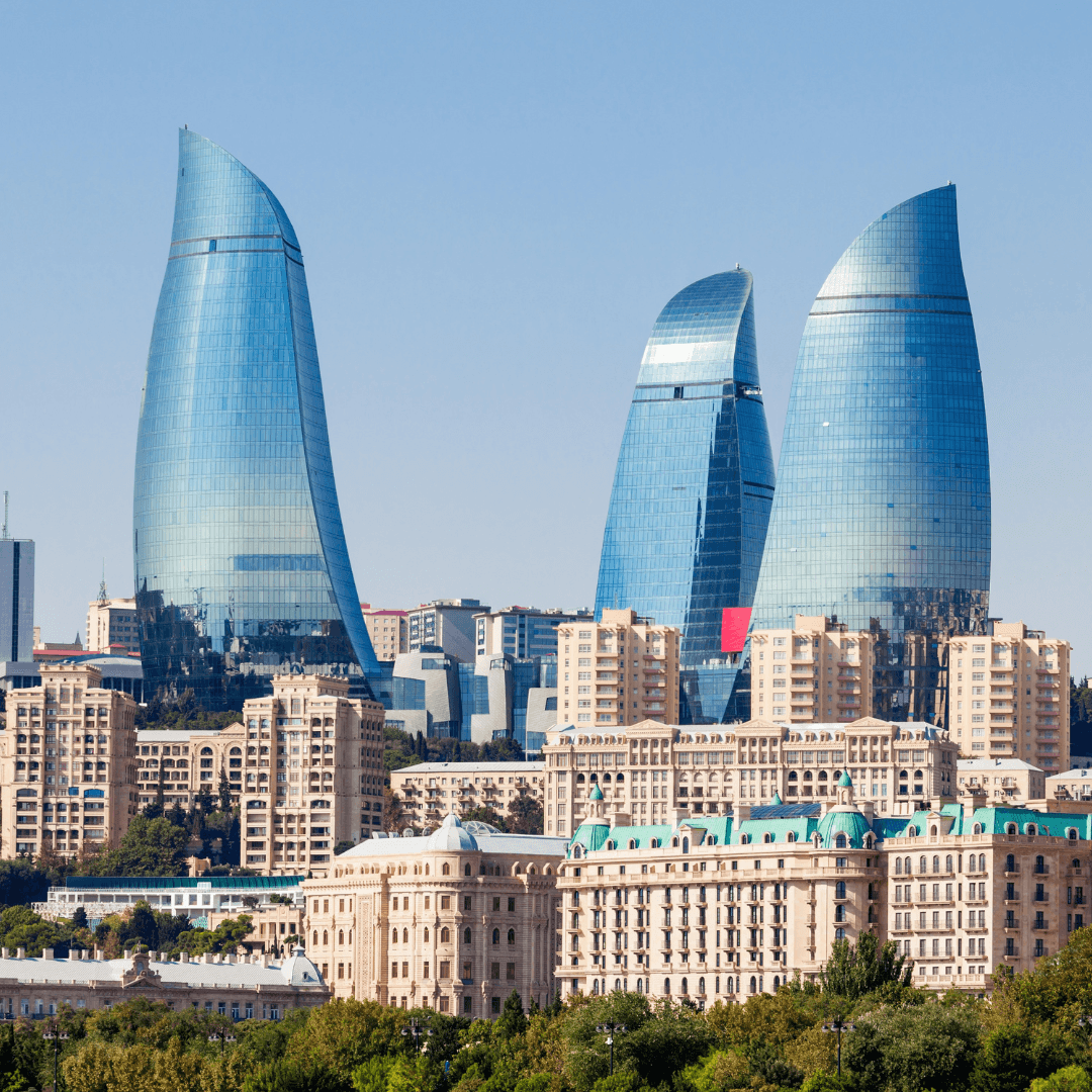 פיירמונט באקו מגדלי הלהבה (Fairmont Baku Flame Towers), סבאיל