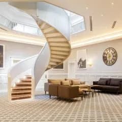 מלון פרומנד באקו (Promenade Hotel Baku), סבאיל
